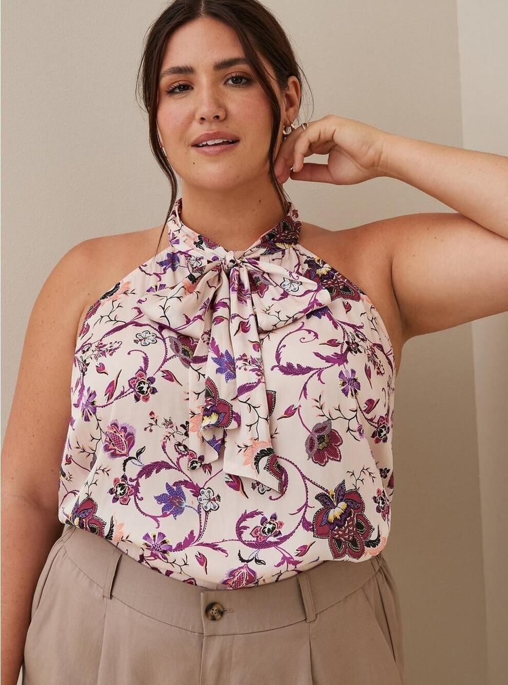 Torrid Women's Satin High Neck Bow Tie Front Halter Top Floral Pink Size 1